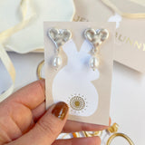 MINI PEARL HEART EARRINGS - SILVER