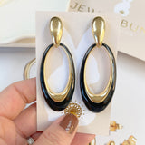 BLACK OVAL EARRINGS