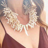 CORALLIA NECKLACE- BEIGE