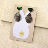 ESME ENAMEL EARRINGS- TAUPE
