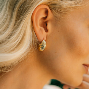 FARAH RIBBED EARRINGS - GOLD