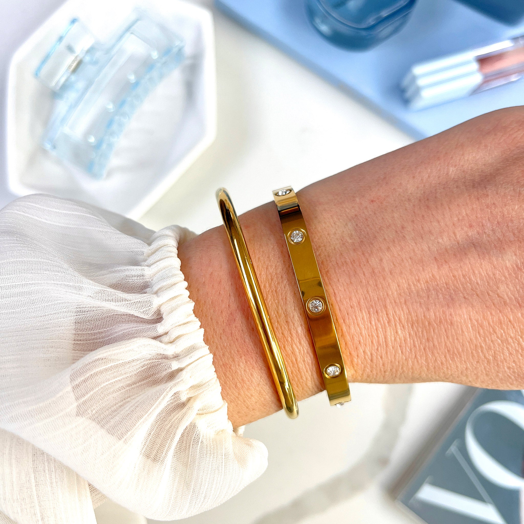 CLASSIC BANGLE- GOLD