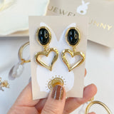 BLACK HEART EARRINGS