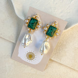 EMERALD PEARL EARRINGS