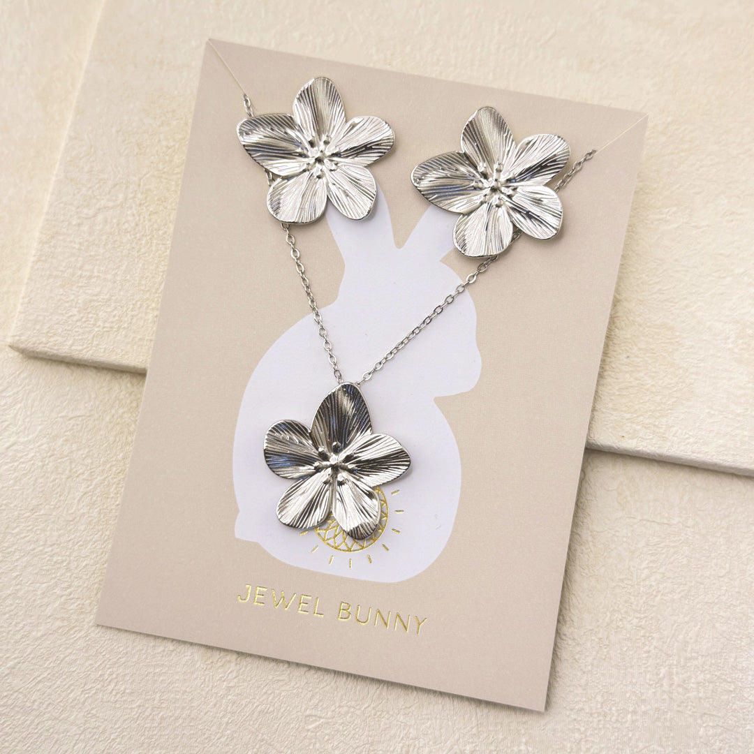 FLORA NECKLACE & EARRING SET- SILVER