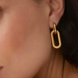 OCTAVIA EARRINGS - GOLD