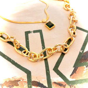 EMELIA PENDANT NECKLACE - GOLD